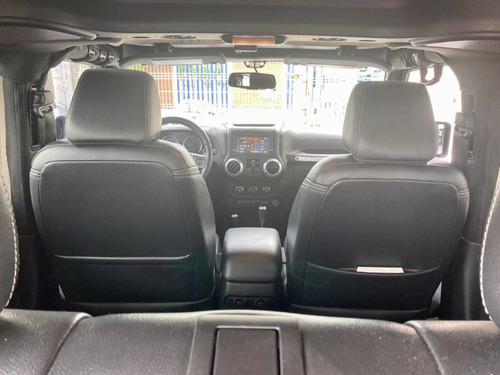 Imagen 6 de 8 de Jeep Wrangler 2015 3.6 3p Sahara V6 4x4 At