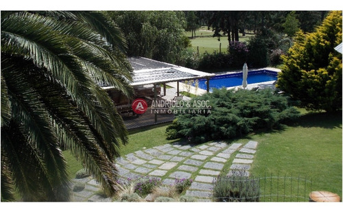 Espectacular Casa En El Golf - Ref: 6524