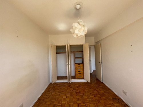 Imagen 13 de 14 de Departamento Dos Ambientes Con Balcón En Piso Alto Saavedra En Venta