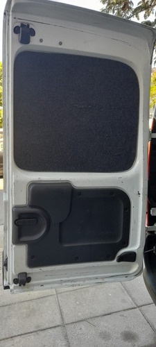 Imagen 16 de 22 de Renault Kangoo 2016 1.6 Furgon Ph3 Gran Confort Lc