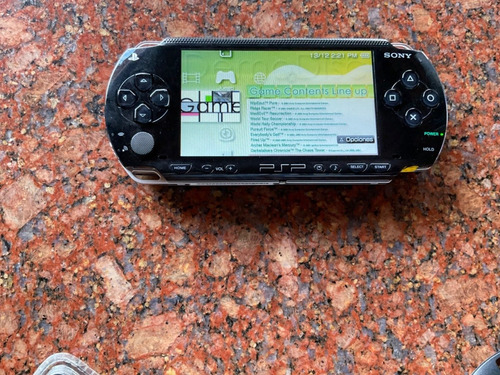 Psp-1004 Sony Portátil Completo 3 Jgos. + 2 Peliculas Origin (Usado)