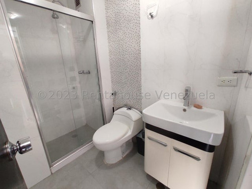 Imagen 13 de 30 de Apartamento Duplex En Venta Urb Los Caobos, Maracay 23-23982 Hc
