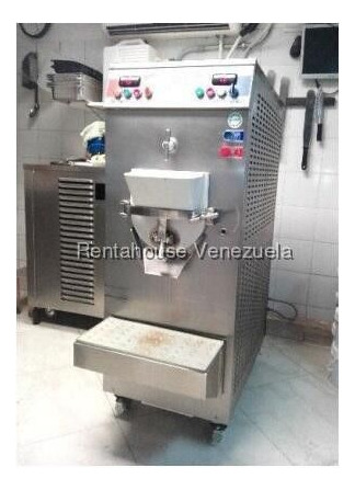 Fondo De Comercio En Venta En El Ccct Jr