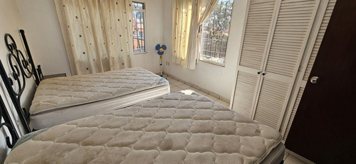 Casa En Condominio En Venta En Fraccionamiento Burgos, Temixco, Morelos.