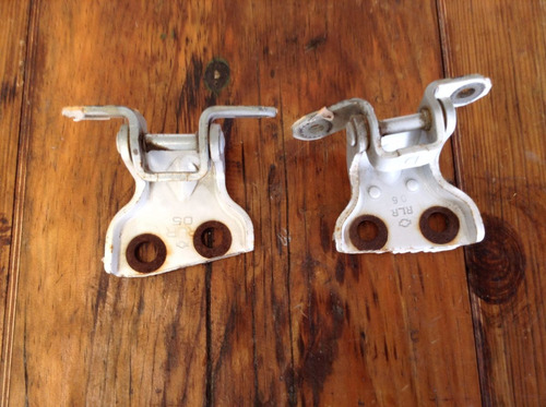 Bisagras De Puerta Trasera Derecha Nissan Tsuru Iii Oem