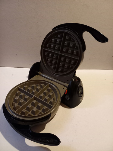 Waflera Presto Flip Side Waffe Maker 1 Plateado (Usado)