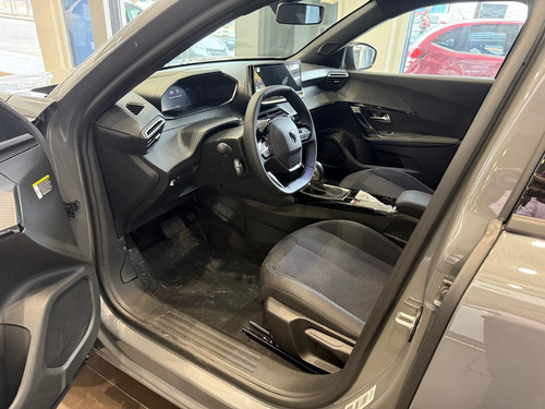 Peugeot 2008 1.0T Allure