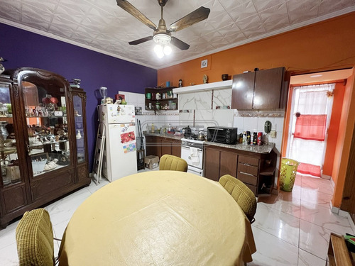 Imagen 8 de 13 de Galpon En Venta En Ramos Mejía