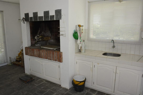 Casa En Barrio Cerrado - Countries - Carrasco -