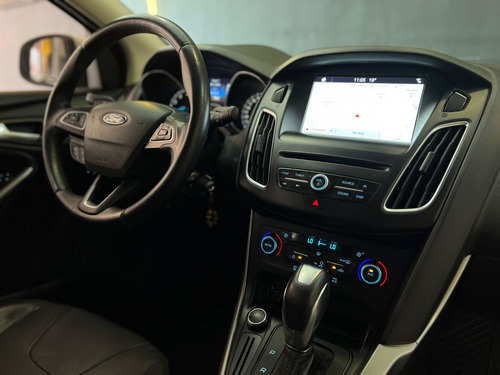 Ford Focus 2.0 SE 16V FLEX 4P POWERSHIFT