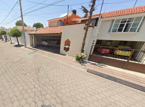 Casa En Venta, En Calle Sierra Guadarrama #· 131 Colonia Jardines De La Concepción #. 2, Aguascalientes, Aguascalientes. Cerca Club Campestre, Blvd Luis Donaldo Colosio, Hospital Mac, Uaa. Fl19-za