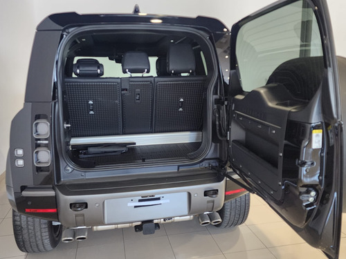 Land Rover Defender 90 Carpathian Edition V8 P525 Aut. 2023