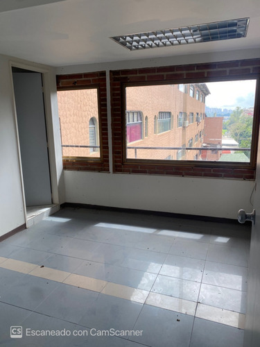 Imagen 5 de 6 de Se Vende O Alquila Local De Oficina