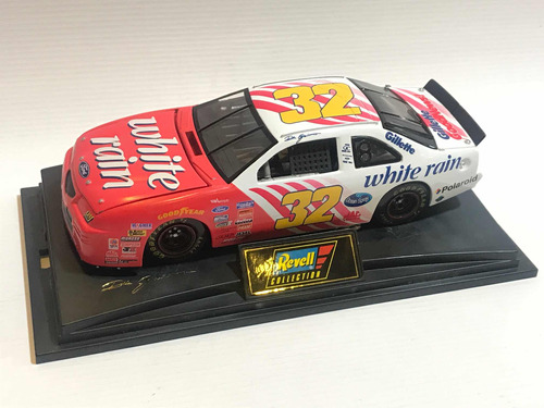 Carro Colección Nascar Ford #32 Revell 1/24