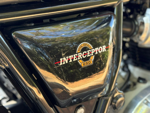 Royal Enfield Interceptor Custom