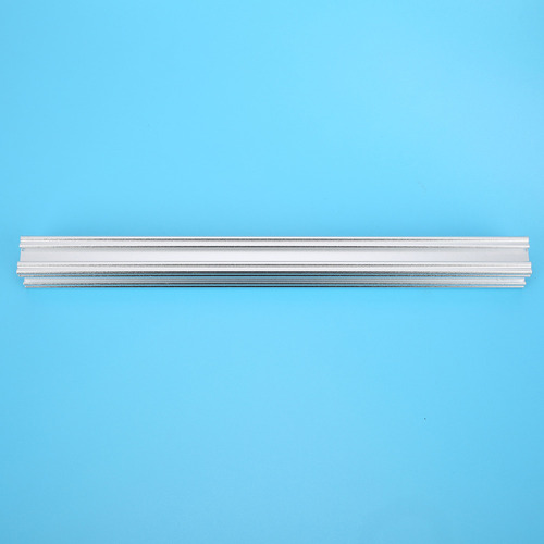 . Marco De Extrusión De Perfiles De Aluminio Con Ranura En