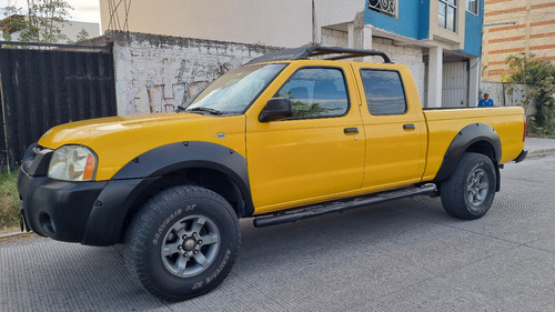 Nissan Frontier Doble Cabina Xe 4x2 At