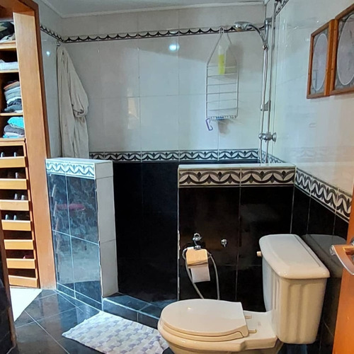 Imagen 9 de 12 de En Venta Casa En Los Chorros