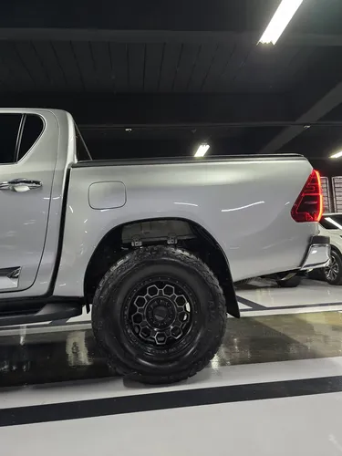 Toyota Hilux 2.8