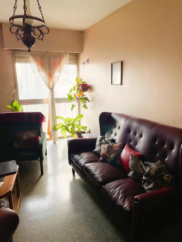 Departamento En Venta - 2 Dormitorios 1 Baño - 75mts2 - Bahía Blanca