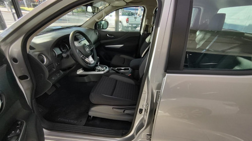 Imagen 22 de 25 de Nissan Frontier Xe 4x4 Manual 2022