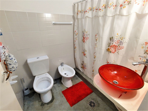 Imagen 14 de 16 de Venta Ph De 2 Ambientes En Monte Castro Con Patio