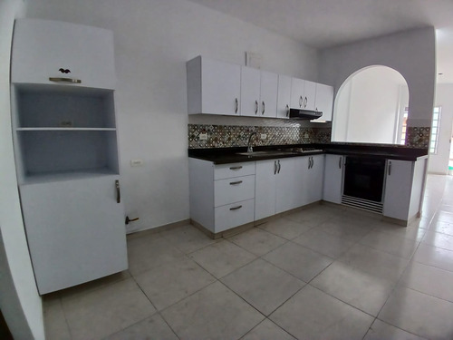 Alquiler - Casa - Junin