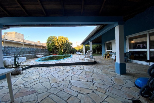 Imagem 15 de 30 de Casa À Venda Em Xangri-lá - Ca01479 - 69891076