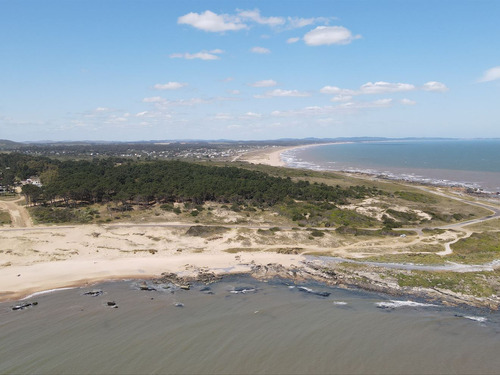 Campo Para La Venta Sobre El Mar Costa De Maldonado