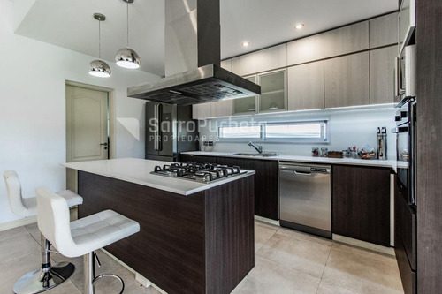 Imagen 5 de 30 de Venta Casa 5 Ambientes En La Cesarina - Barrio Cerrado - Barrio Privado - Country