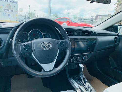 Imagen 10 de 14 de Toyota Corolla Base Modelo 2018