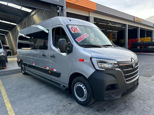 Renault Master L3h2 Minibus - Executiva 16 Lugares
