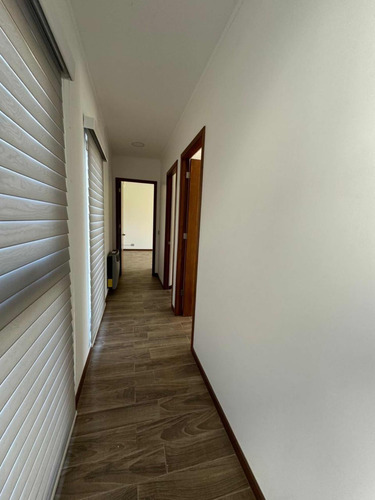 Amplia Y Moderna Casa 4d Y 3b En 5000 M2