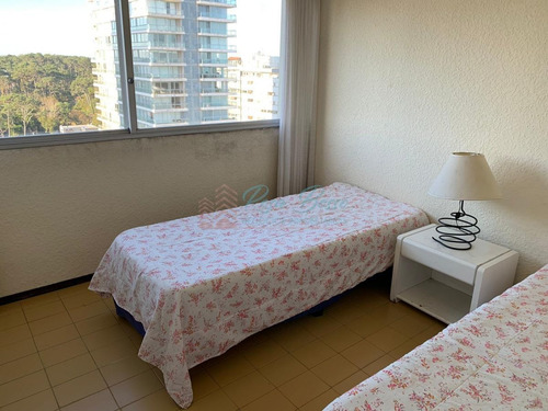 Imagen 22 de 28 de Roosevelt, Excelente Ubicación, Buena Vista, A Reciclar. - Punta Del Este Roosevelt
