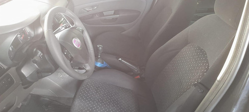 Imagem 6 de 8 de Fiat Punto Hlx 1.8 Flex