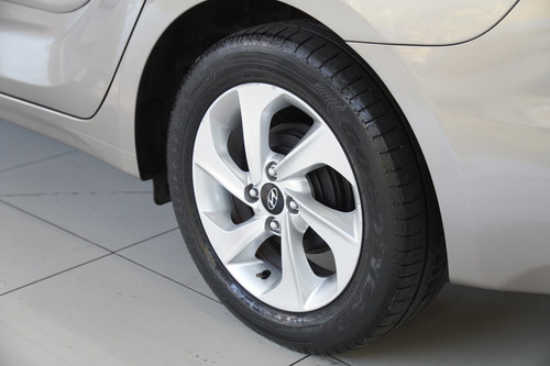 Hyundai HB20S 1.6 PREMIUM 16V FLEX 4P AUTOMÁTICO