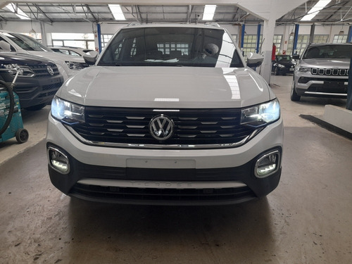 Imagen 2 de 15 de Volkswagen T-cross 2022 1.0 200 Tsi Highline Aut