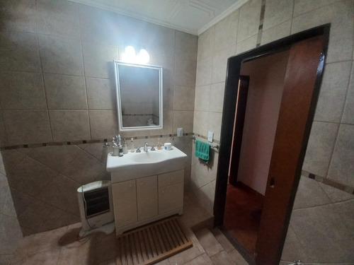 Casa Completa Y Céntrica En Venta, General Las Heras