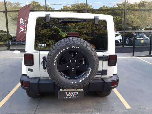 Jeep Wrangler Sahara 2011