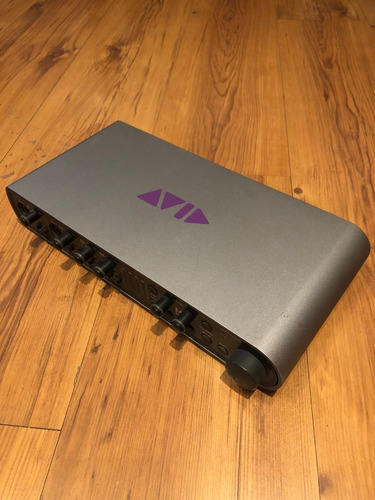 Interface De Áudio Avid M-box Pro - Usada