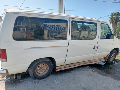 Vehículo Sin Fayas Entran 12 Personas Ya Con El Chófer