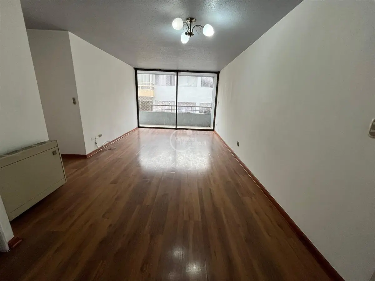 Imagen 1 de 12 de En Providencia. 2 Dorm. 2 Baños. Estac Y Bodega.