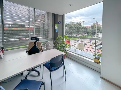 Oficina En Arriendo En San Patricio