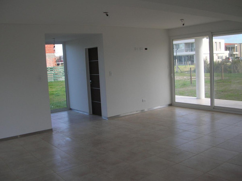 Imagen 12 de 30 de Casa En Venta A Estrenar En Los Lagos