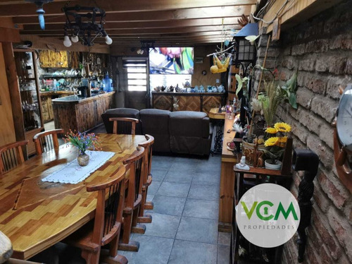 Casa 5d + 2b + 2 Est - Villa Fray Camilo Henriquez