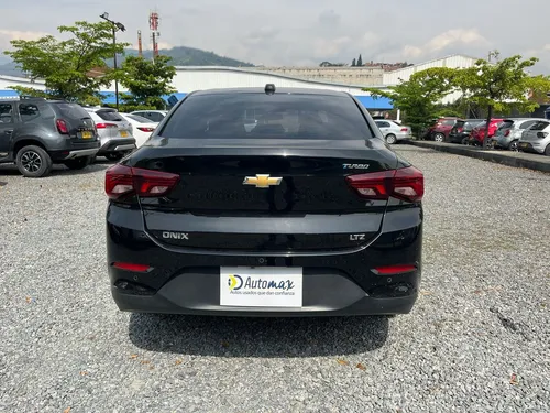 Chevrolet Onix 1.0T Ltz At