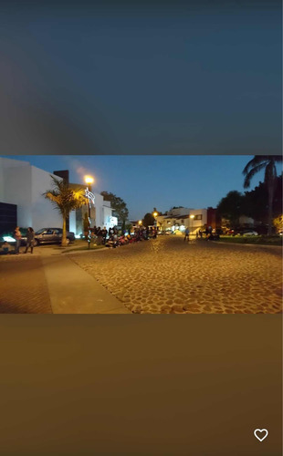 Se Vendw Terreno Con Excelente Ubicación En San Antonio De