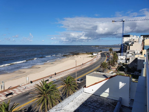 Imagen 3 de 24 de Gran Pent House En La Rambla De Malvin !!