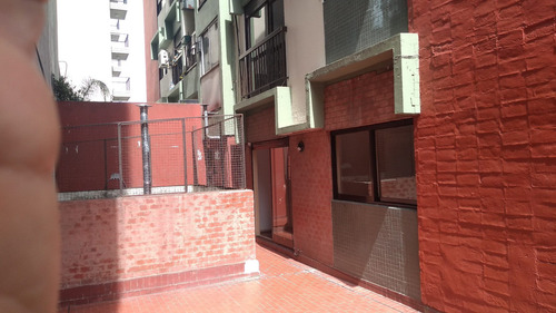 Alq. Dto De 3 Ambientes Con Patio Terraza Muy Luminoso
