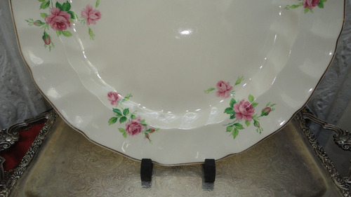 Fuente Inglesa Antigua Diseño Rosas Ondas Superficie Mirala (Usado)